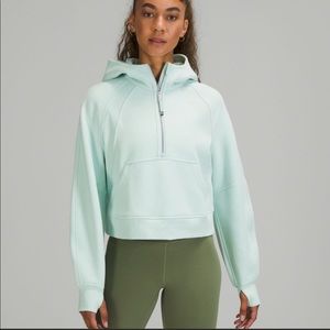 Lululemon 1/2 Zip in delicate mint